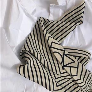 Toteme style 100% silk scarf